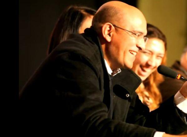 صورة تجمع حسن أوريد مع الراحلة غزلان بنعمر